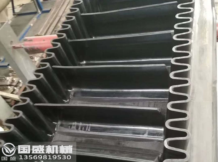 輸送帶與物料間的摩擦 輸送帶與物料間的摩擦