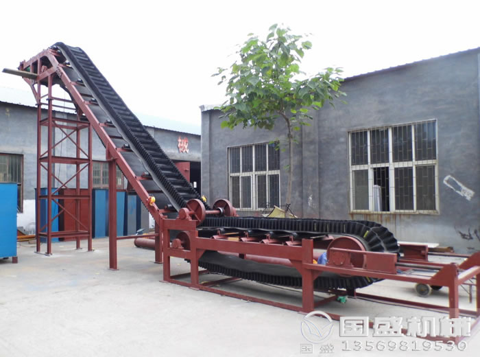 裙邊皮帶機(jī)廠家 裙邊皮帶機(jī)廠家